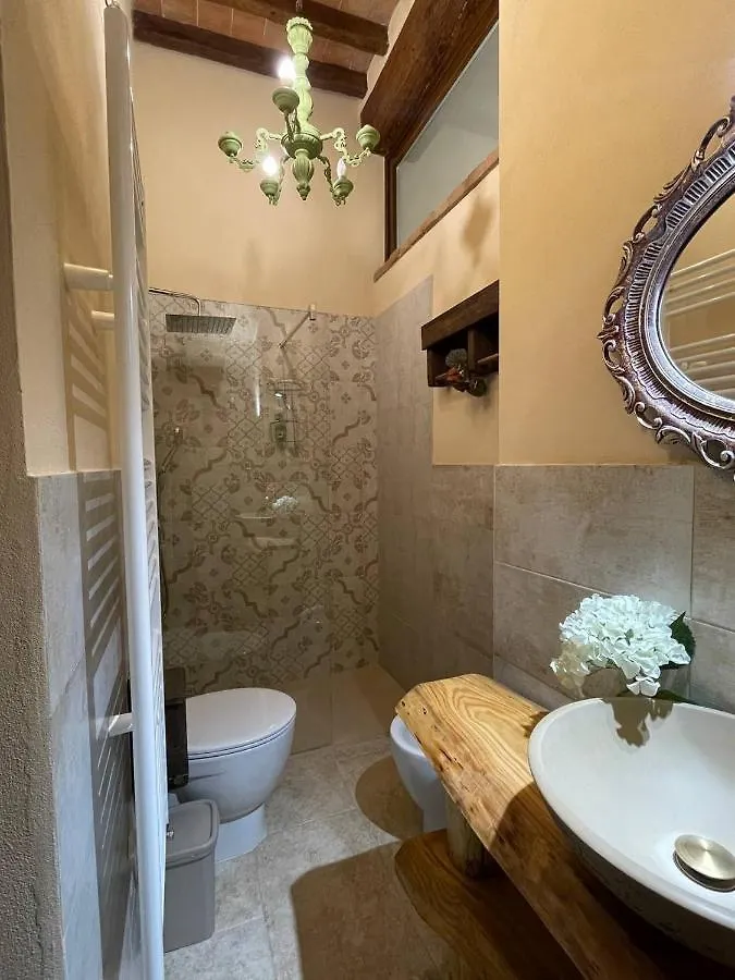 Apartamento Antica Casa Del Glicine Poggibonsi 0*,
